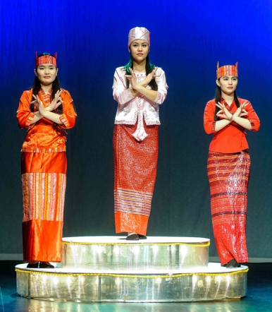 XII Городской студенческий вечер восточной поэзии 1