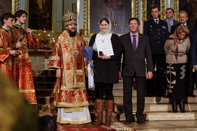 В Смольном соборе наградили студентов и работников образования 2