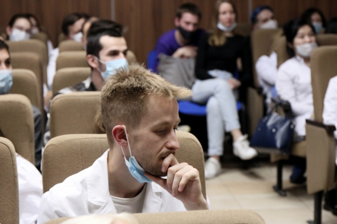 В СПбГПМУ планируют создать центр трансплантации почек 13