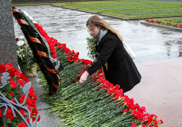 Студенты и сотрудники СПбГПМУ почтили память героев 18