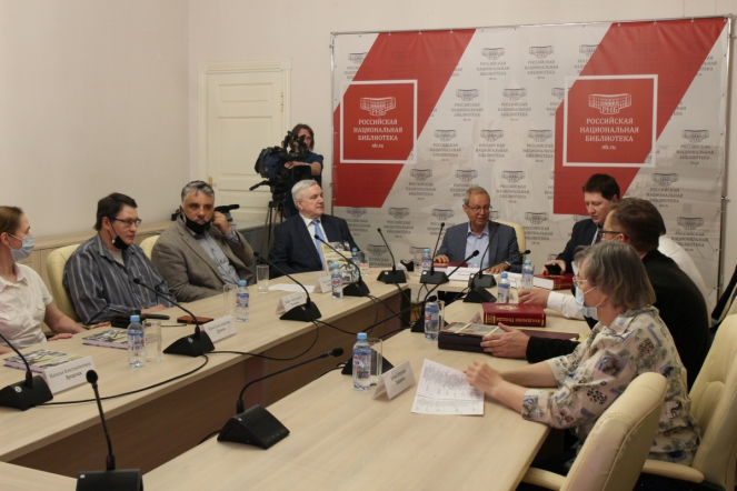 В РНБ представили книгу «Академики Победы» 4