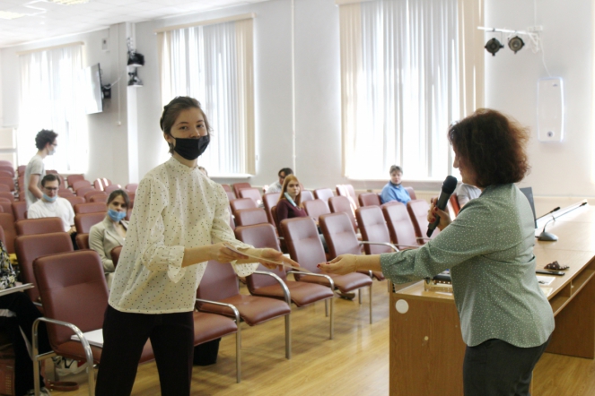 В Педиатрическом университете провели олимпиаду по химии 20