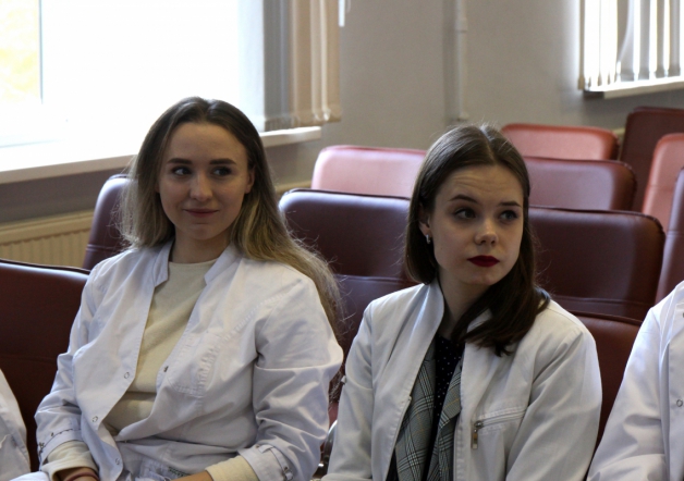 Студентов Педиатрического университета поблагодарили за борьбу с COVID-19 7