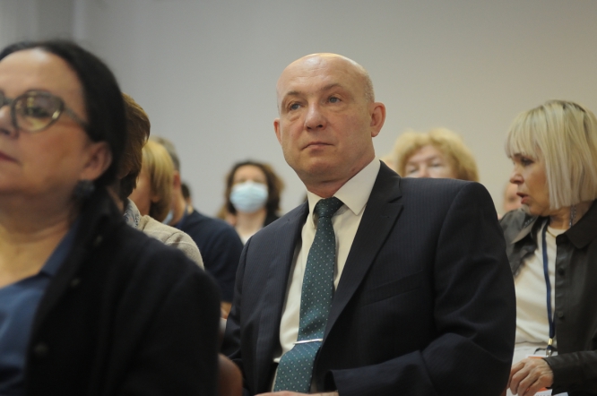 26 мая: Пленарное  заседание 14