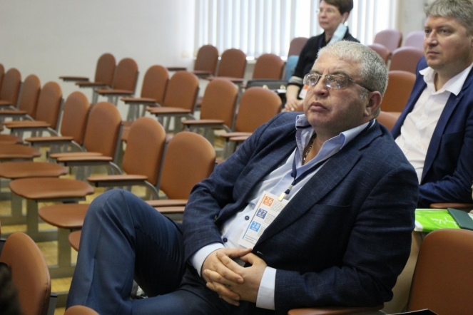 26 мая: Пленарное  заседание 95