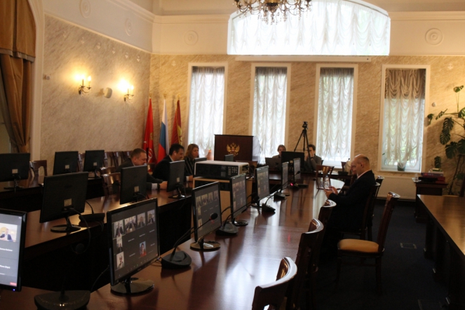 26 мая: Семинар-совещание по работе с иностранными студентами и выпускниками 15