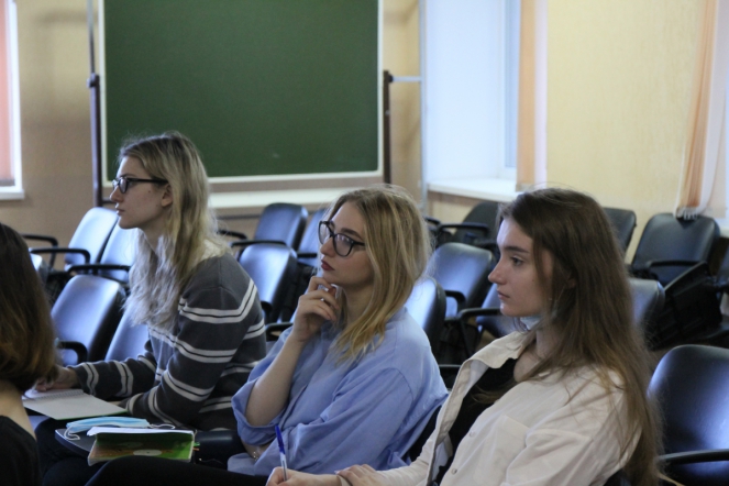 27 мая: Проблемы формирования устного и письменного дискурса 7