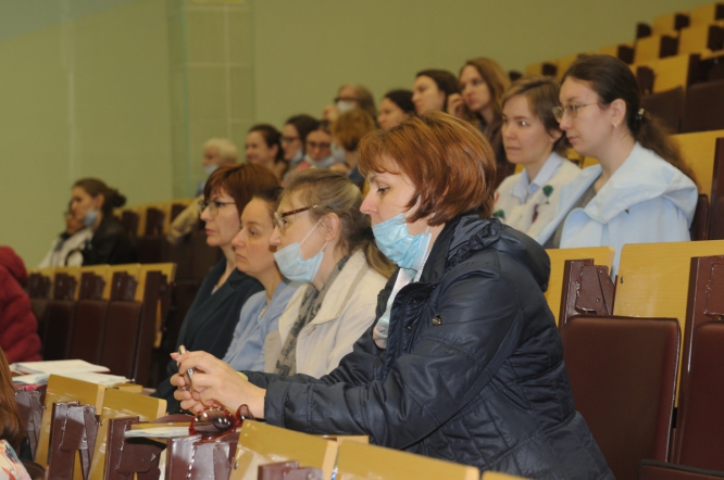 28 мая: Трудный диагноз в эндокринологии: «маски» эндокринопатий 23