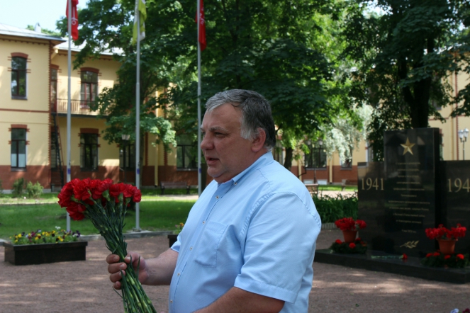 22 июня в Педиатрическом университете прошёл митинг памяти 20