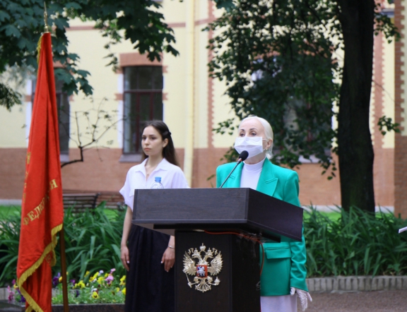 В Педиатрическом университете вручили дипломы выпускникам 28