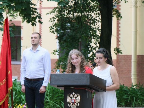 В Педиатрическом университете вручили дипломы выпускникам 30