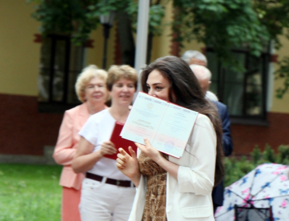 В Педиатрическом университете вручили дипломы выпускникам 55