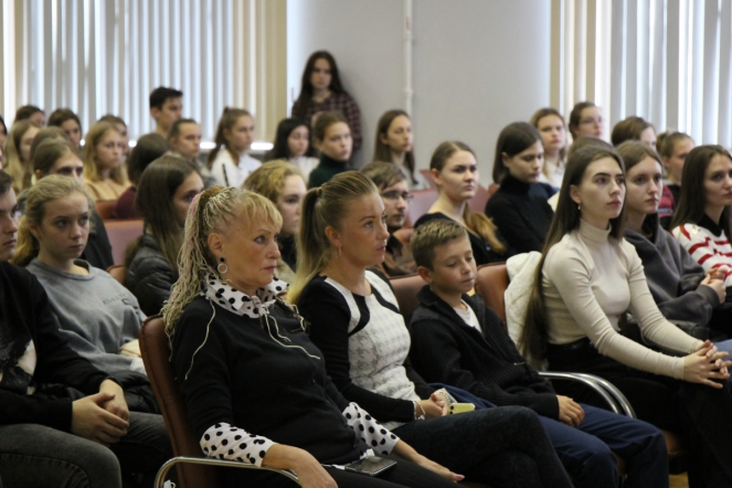 В СПбГПМУ состоялся памятный концерт «Непокоренный город наш» 7