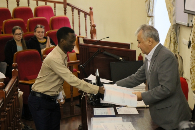 Выпускникам аспирантуры вручили дипломы об окончании учёбы 14