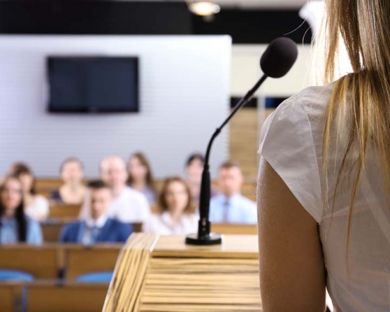 Профком приглашает вступить в Клуб дебатов