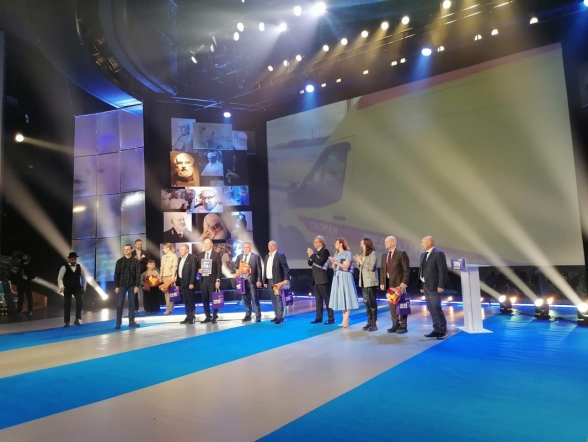 Врачи – «Герои нашего времени» получили награды 10