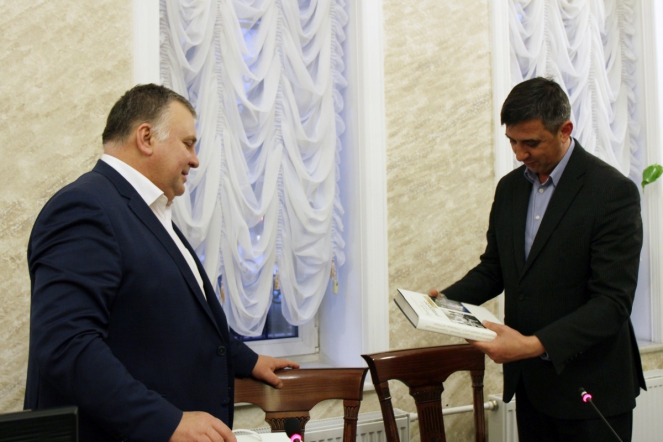 СПбГПМУ и Самаркандский мединститут подписали договор о сотрудничестве 23