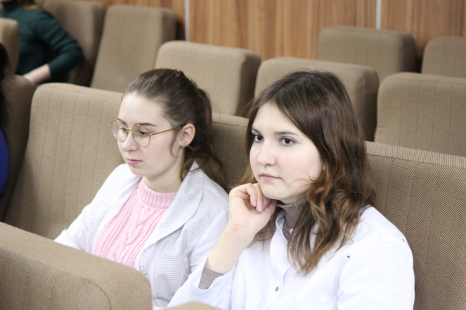 Студенты СПбГПМУ встретились с министром здравоохранения Новгородской области 3