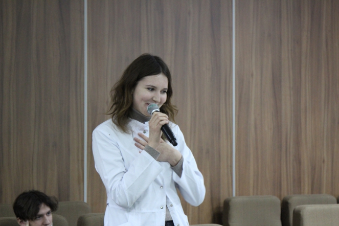 Студенты СПбГПМУ встретились с министром здравоохранения Новгородской области 35