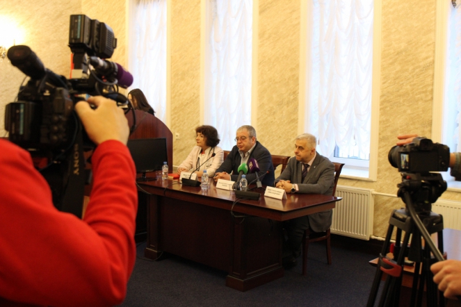 Врачи СПбГПМУ предупредили об опасностях новогодних праздников 1