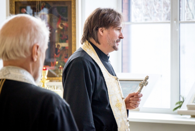 В Педиатрическом университете прошёл крестный ход 12