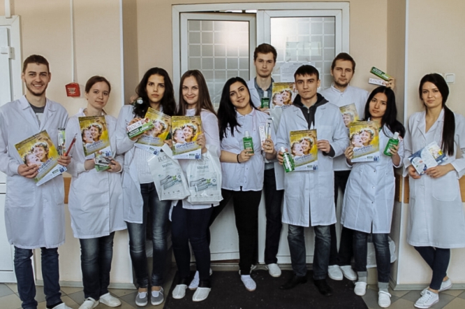 Наши стоматологи отметили Всемирный день здоровья полости рта