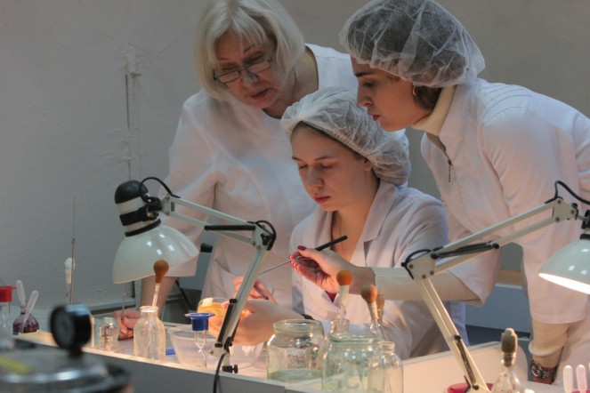 Студенты-медики выходят на очное обучение