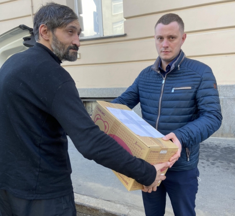 В СПбГПМУ собрали гуманитарную помощь для беженцев 2