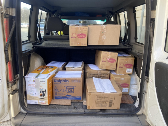 В СПбГПМУ собрали гуманитарную помощь для беженцев 3