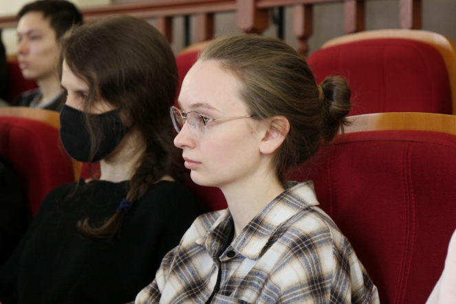 Ямальские школьники посетили Педиатрический университет 20