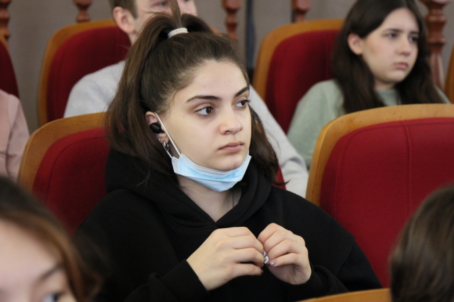 Ямальские школьники посетили Педиатрический университет 23