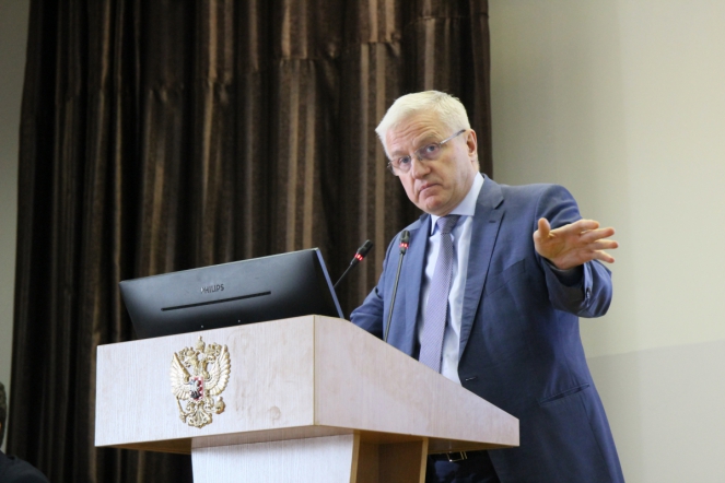 В Педиатрическом университете стартовал Симпозиум детских хирургов 11