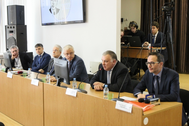 В Педиатрическом университете стартовал Симпозиум детских хирургов 13