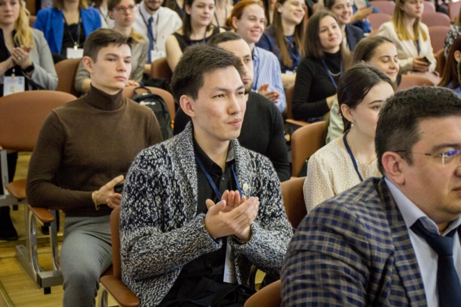 В СПбГПМУ началась студенческая конференция по хирургии 11