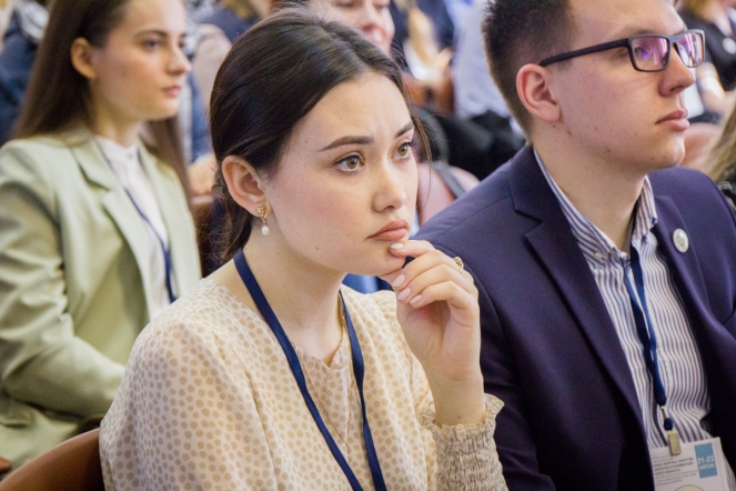 В СПбГПМУ началась студенческая конференция по хирургии 23