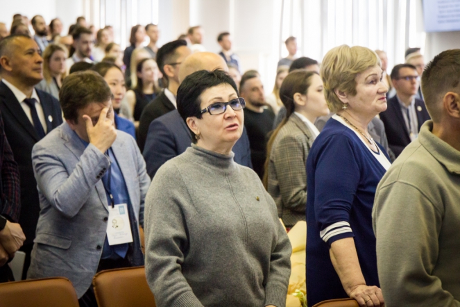 В СПбГПМУ началась студенческая конференция по хирургии 36