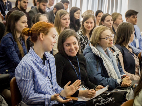 В СПбГПМУ началась студенческая конференция по хирургии 60