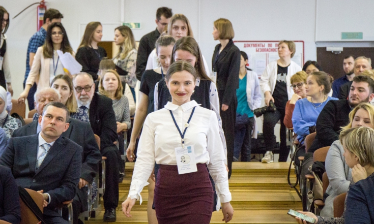 В СПбГПМУ началась студенческая конференция по хирургии 91