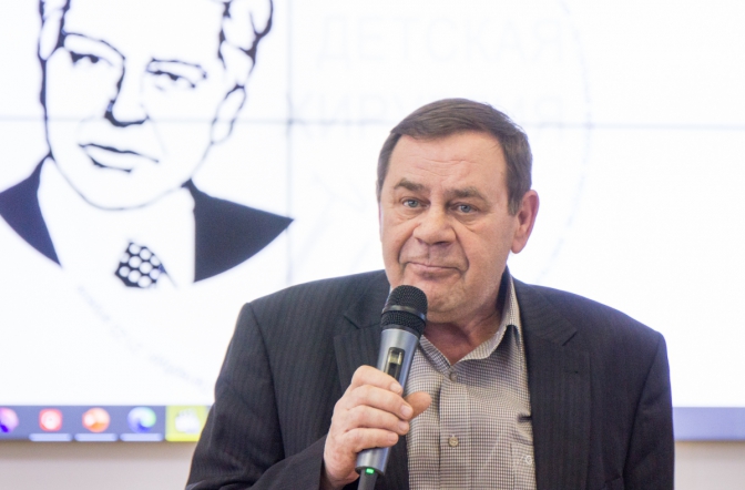 В СПбГПМУ подвели итоги студенческой конференции по хирургии 10