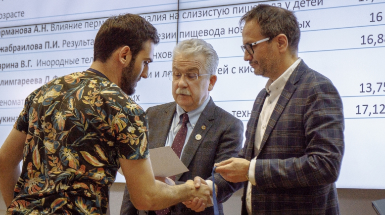 В СПбГПМУ подвели итоги студенческой конференции по хирургии 47