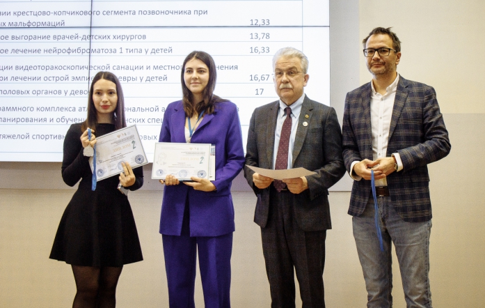 В СПбГПМУ подвели итоги студенческой конференции по хирургии 91