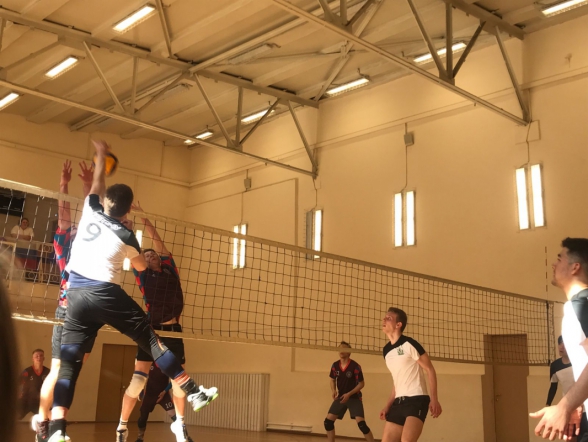 Команда СПбГПМУ по волейболу взяла бронзу на фестивале спорта 3