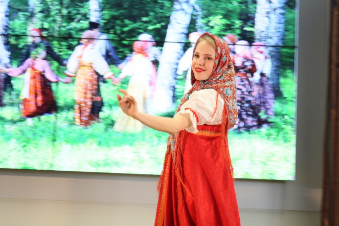 Студенты СПБГПМУ исполнили песни Победы 27