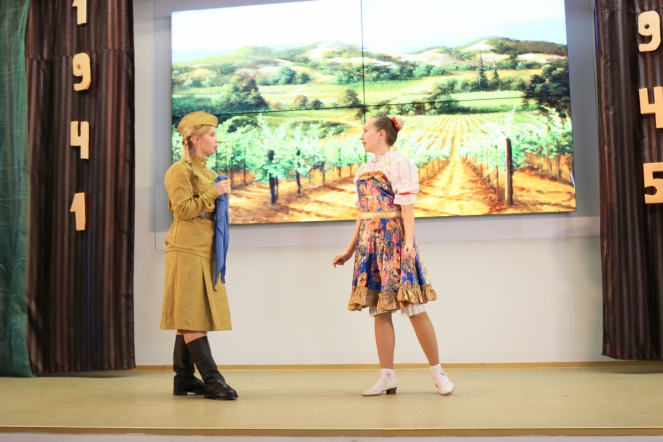 Студенты СПБГПМУ исполнили песни Победы 56