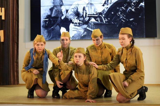 Студенты СПБГПМУ исполнили песни Победы 62