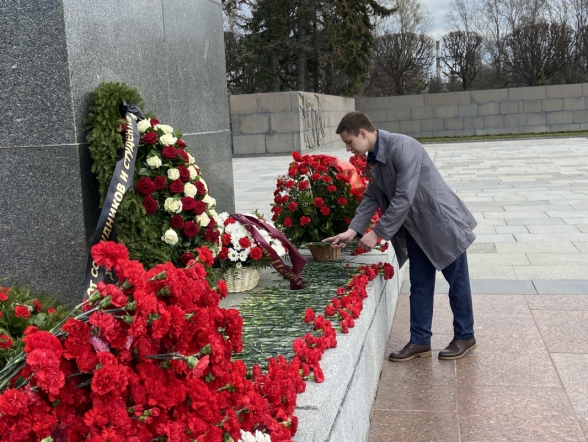 Студенты СПбГПМУ присоединились к акции «Памяти павших будьте достойны!» 9