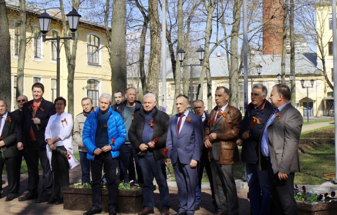 В СПбГПМУ почтили память героев Великой Отечественной войны 4