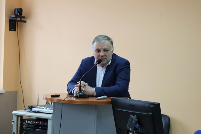 Студенты Педиатрического университета встретились с Дмитрием Лисовцом 1