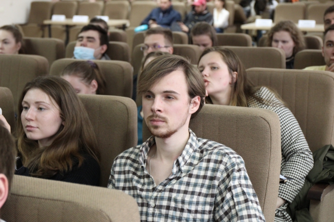 Студенты Педиатрического университета встретились с Дмитрием Лисовцом 7