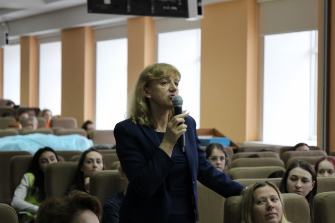 Студенты Педиатрического университета встретились с Дмитрием Лисовцом 11